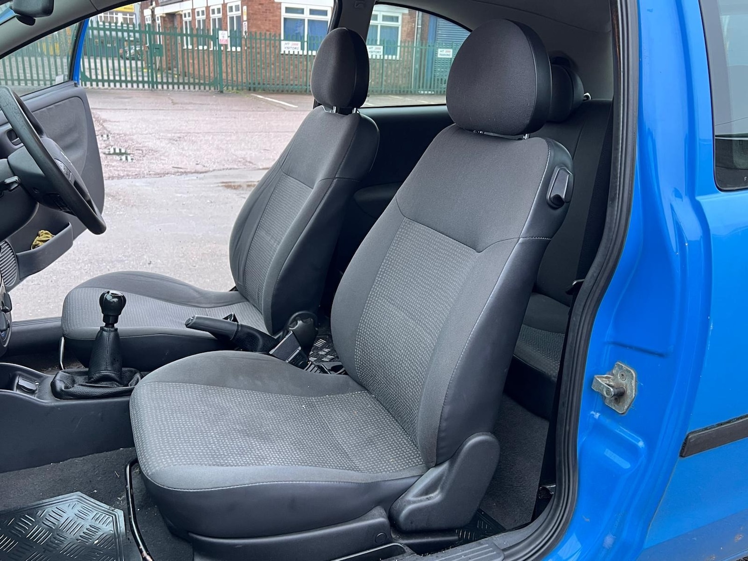 Used Vauxhall Corsa 2004 for sale - 77041039: Photo 18