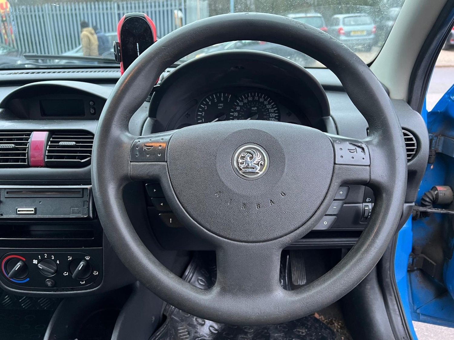 Used Vauxhall Corsa 2004 for sale - 77041039: Photo 22