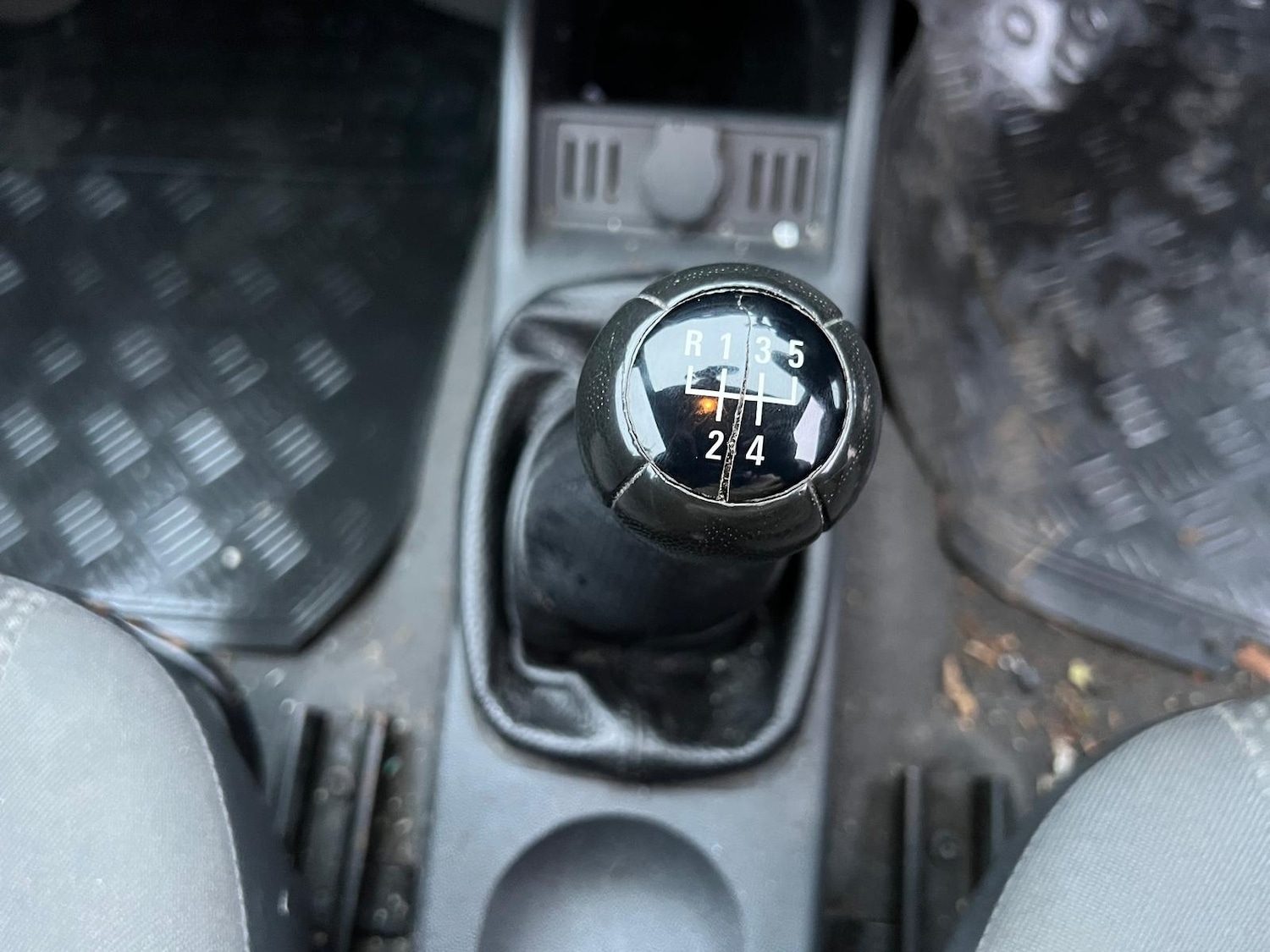 Used Vauxhall Corsa 2004 for sale - 77041039: Photo 25