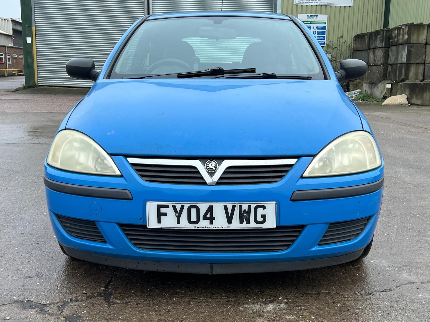 Used Vauxhall Corsa 2004 for sale - 77041039: Photo 4