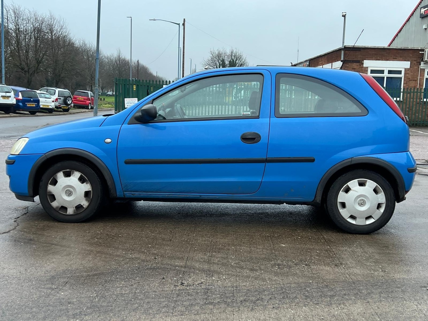 Used Vauxhall Corsa 2004 for sale - 77041039: Photo 7