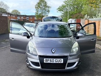 Used Renault Scenic 2010 for sale - 78307670: Photo