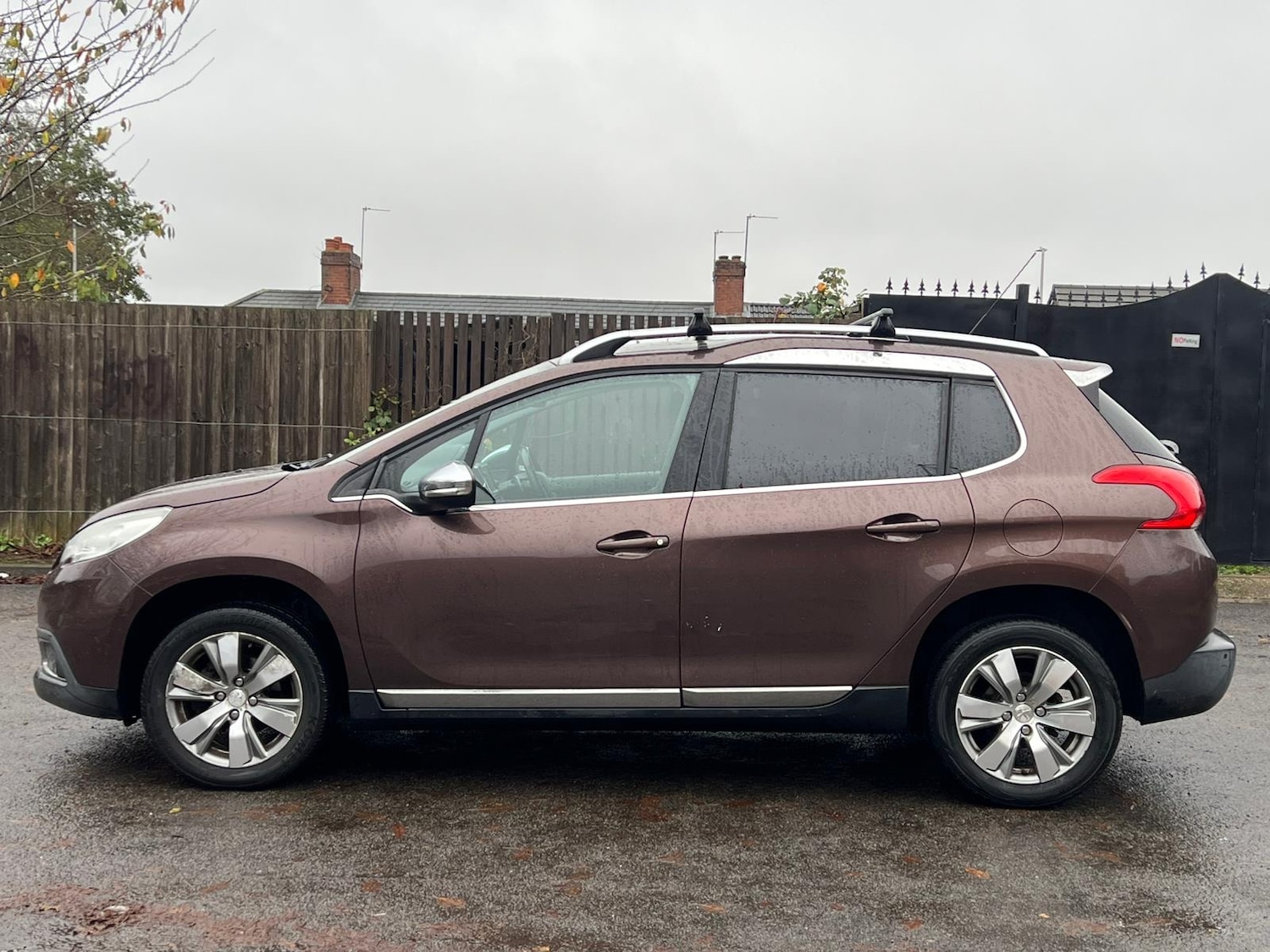 Used Peugeot 2008 2013 for sale - 76583449: Photo 9