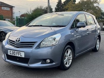 Used Toyota Verso 2010 for sale - 76168354: Photo