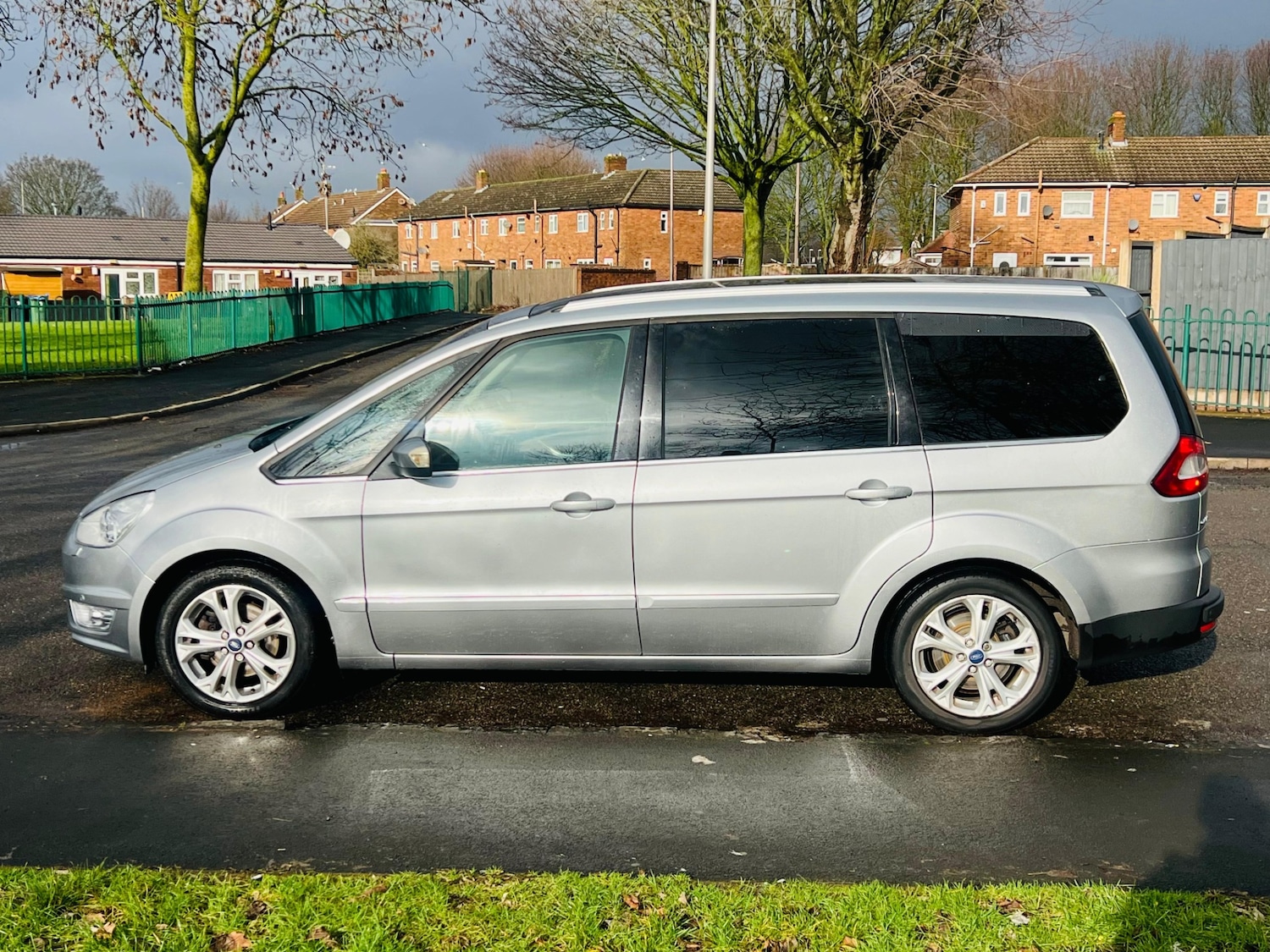 Used Ford Galaxy 2013 for sale - 77332356: Photo 10