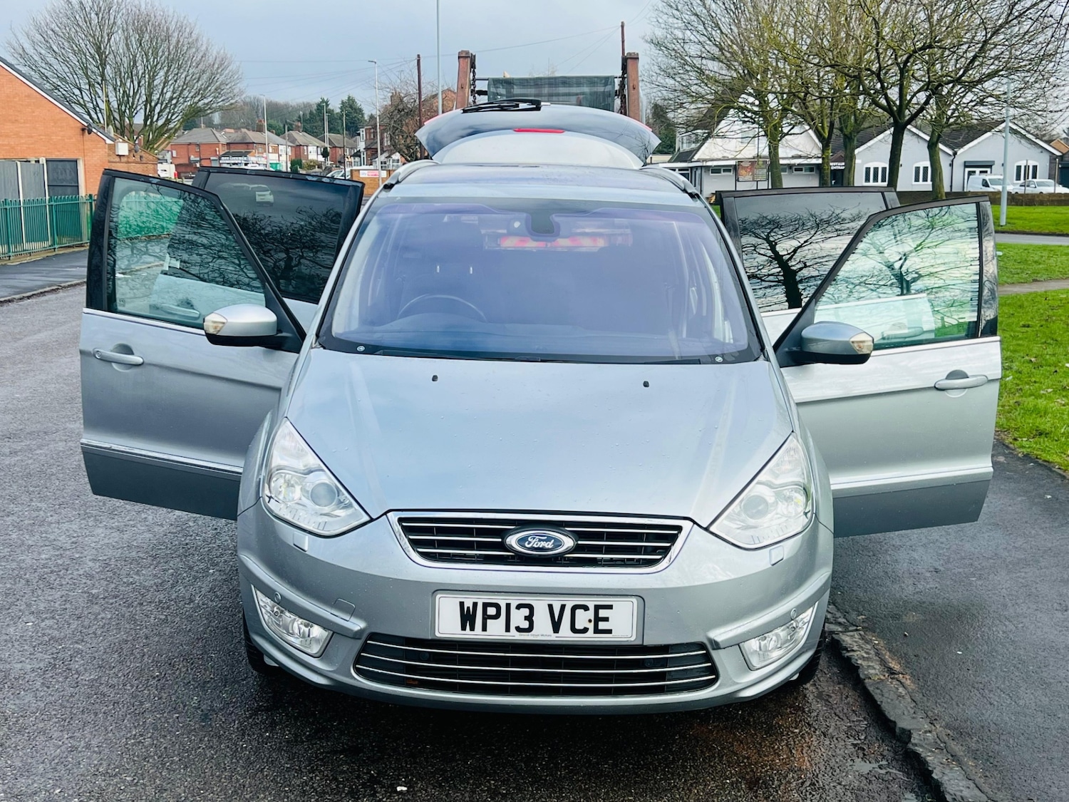 Used Ford Galaxy 2013 for sale - 77332356: Photo 19