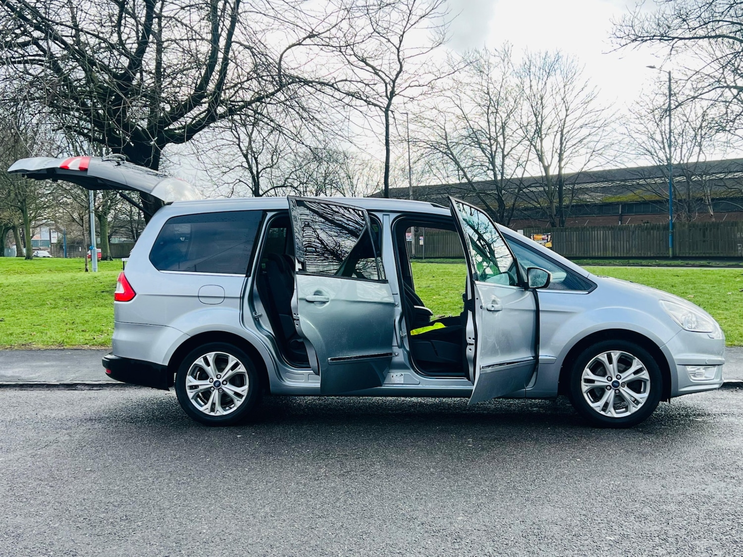 Used Ford Galaxy 2013 for sale - 77332356: Photo 20