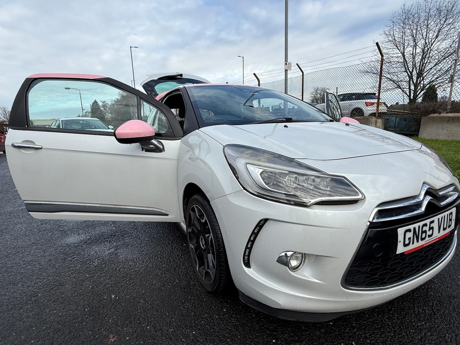 Used Citroen DS3 2015 for sale - 76772281: Photo 15