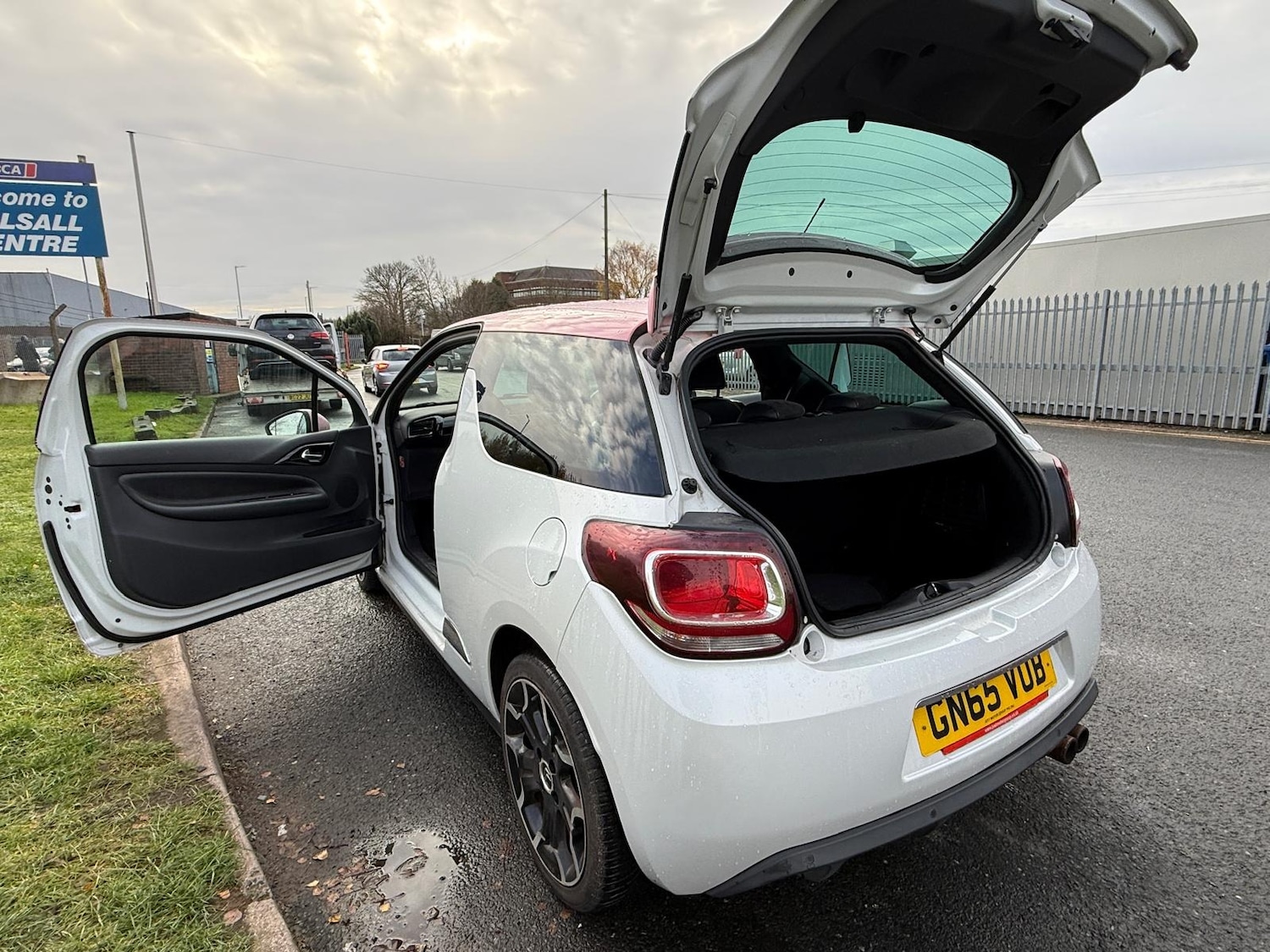 Used Citroen DS3 2015 for sale - 76772281: Photo 20
