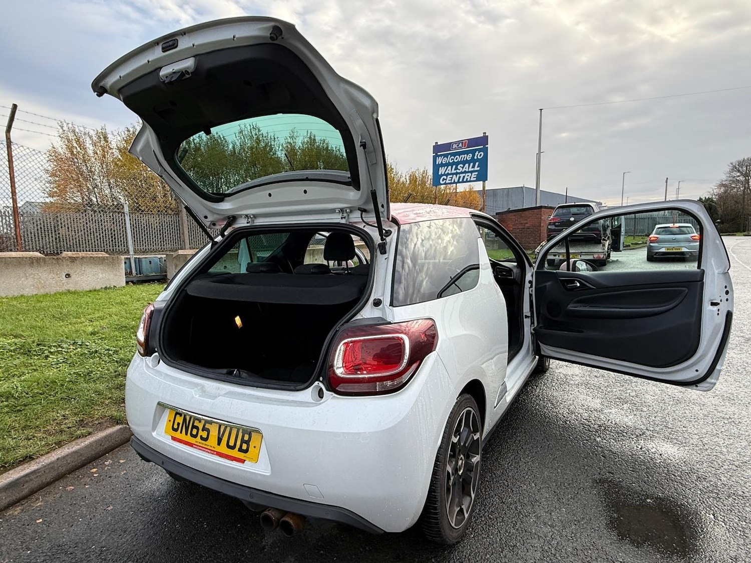 Used Citroen DS3 2015 for sale - 76772281: Photo 23