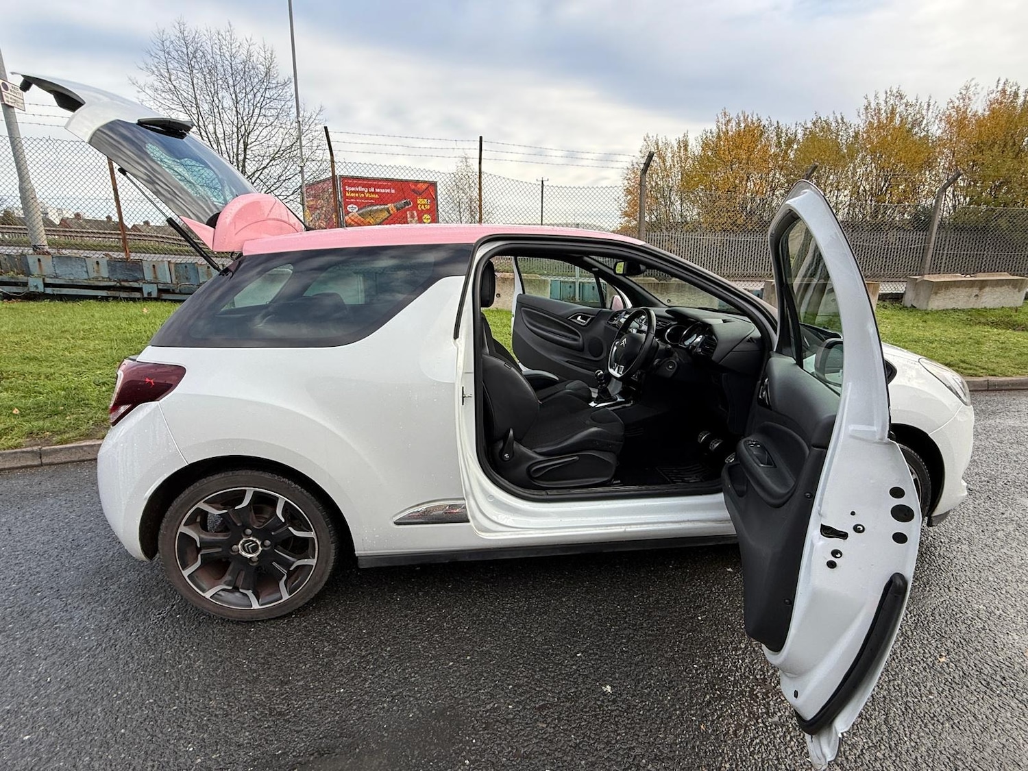 Used Citroen DS3 2015 for sale - 76772281: Photo 24