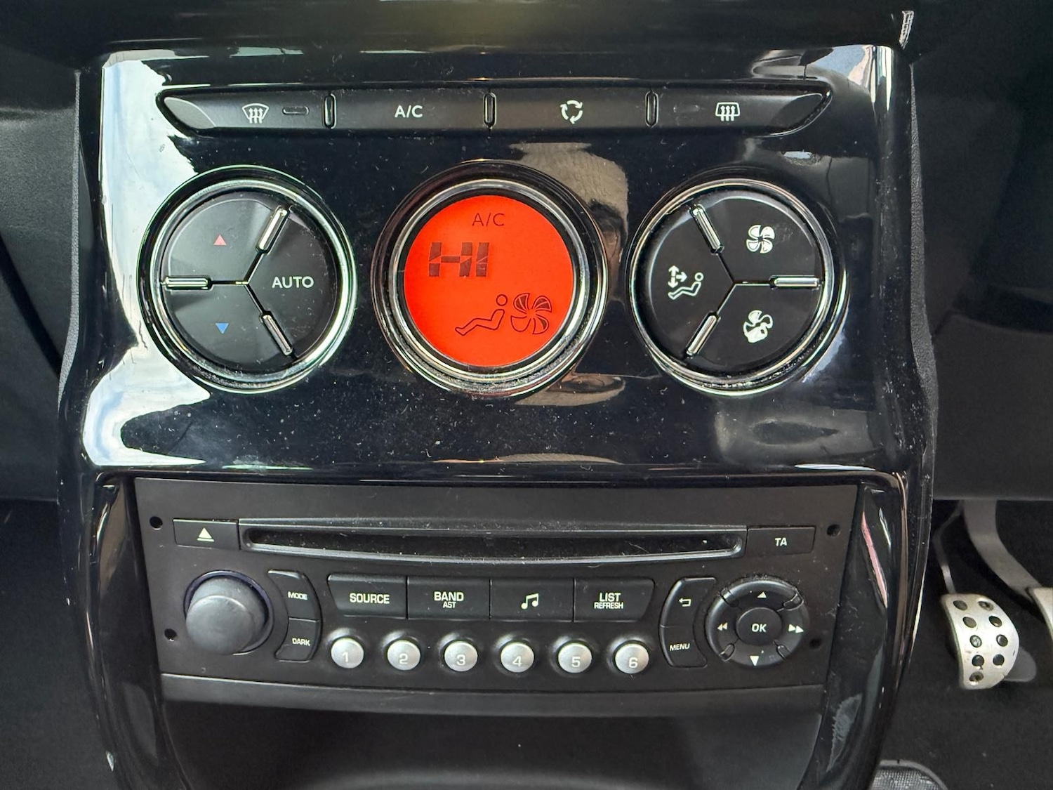 Used Citroen DS3 2015 for sale - 76772281: Photo 34