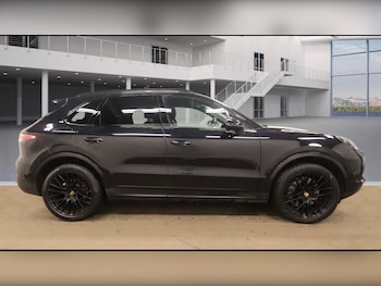 Used Porsche Cayenne 2019 for sale - 78132214: Photo
