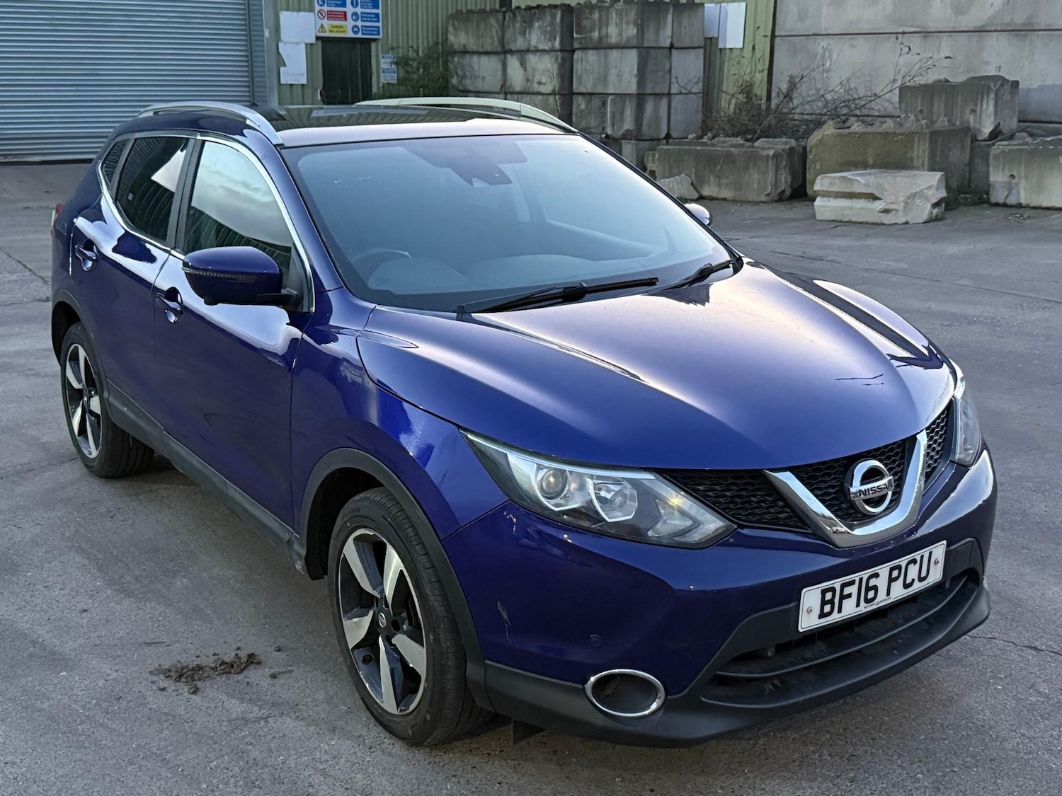 Used Nissan Qashqai 2016 for sale - 77587916: Photo 4