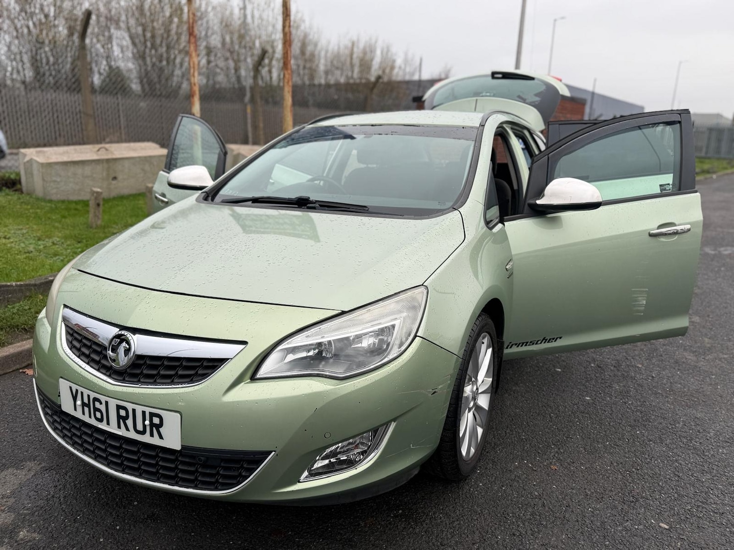 Used Vauxhall Astra 2011 for sale - 77060552: Photo 15