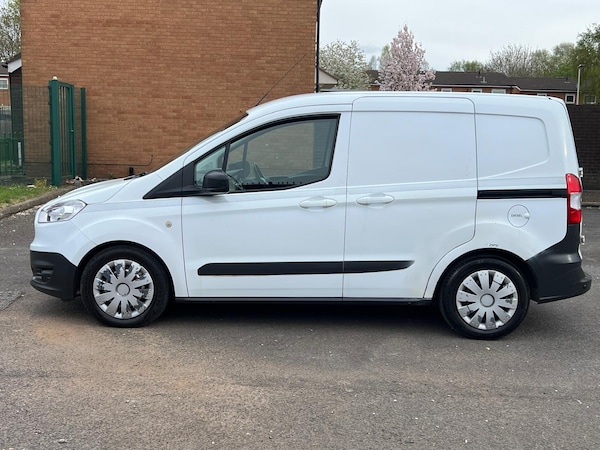 Used Ford Transit Courier 2015 for sale - 76176117: Photo 10