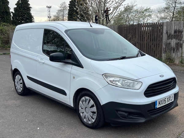 Used Ford Transit Courier 2015 for sale - 76176117: Photo 1