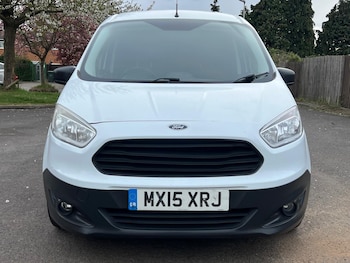Used Ford Transit Courier 2015 for sale - 76176117: Photo 2