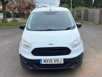 Used Ford Transit Courier 2015 for sale - 76176117: Photo 3