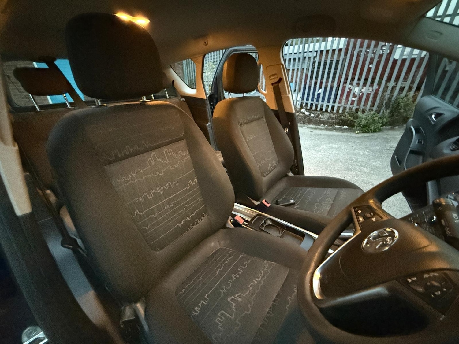 Used Vauxhall Meriva 2012 for sale - 76306134: Photo 28