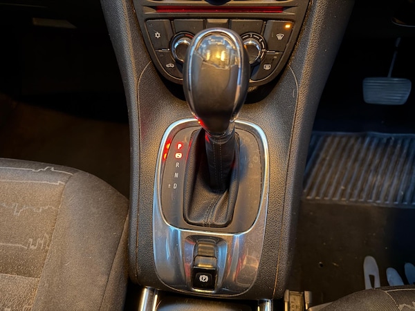 Used Vauxhall Meriva 2012 for sale - 76306134: Photo 35