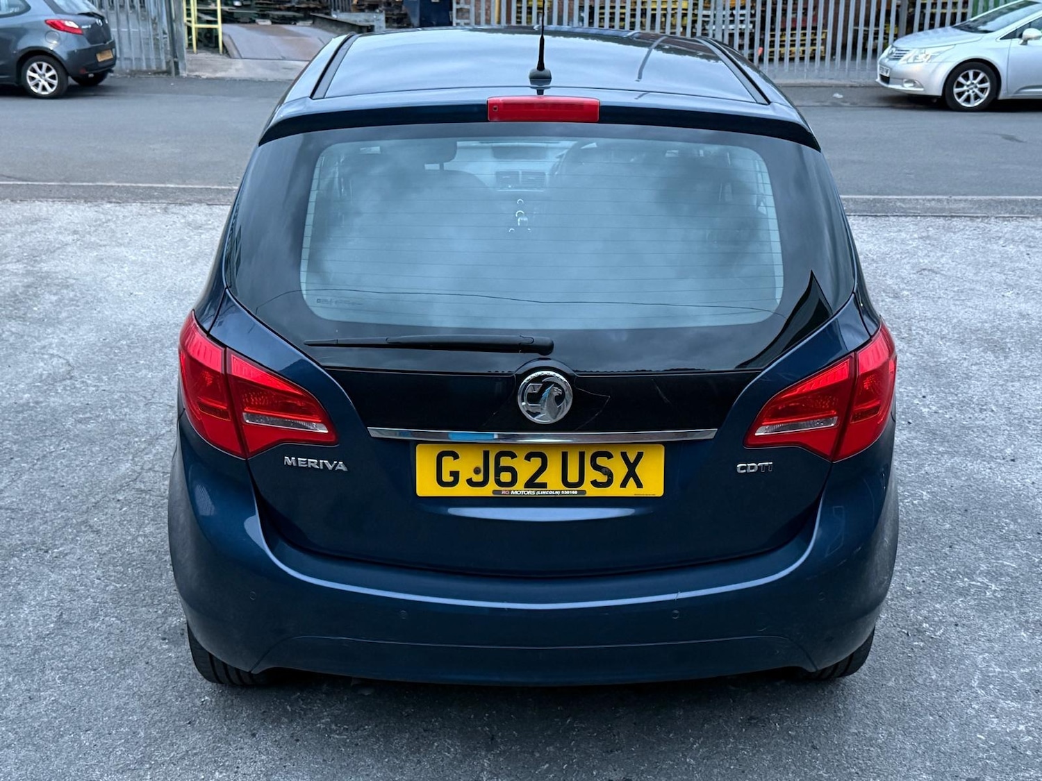 Used Vauxhall Meriva 2012 for sale - 76306134: Photo 9