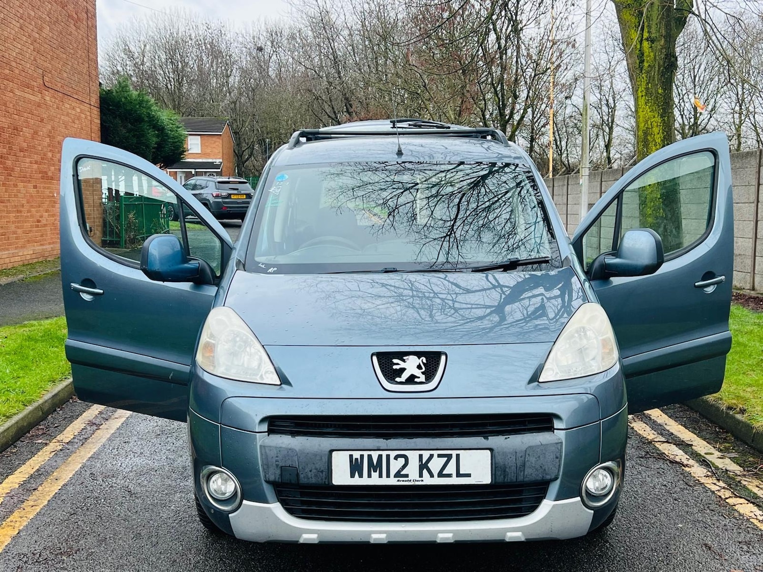 Used Peugeot Partner Tepee 2012 for sale - 77332192: Photo 20