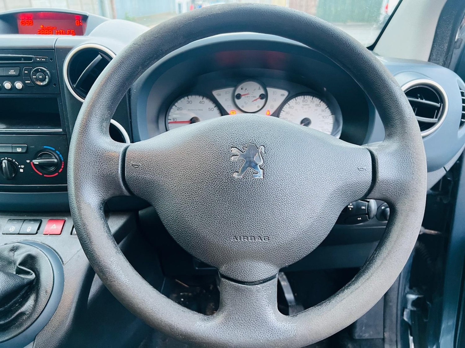 Used Peugeot Partner Tepee 2012 for sale - 77332192: Photo 36