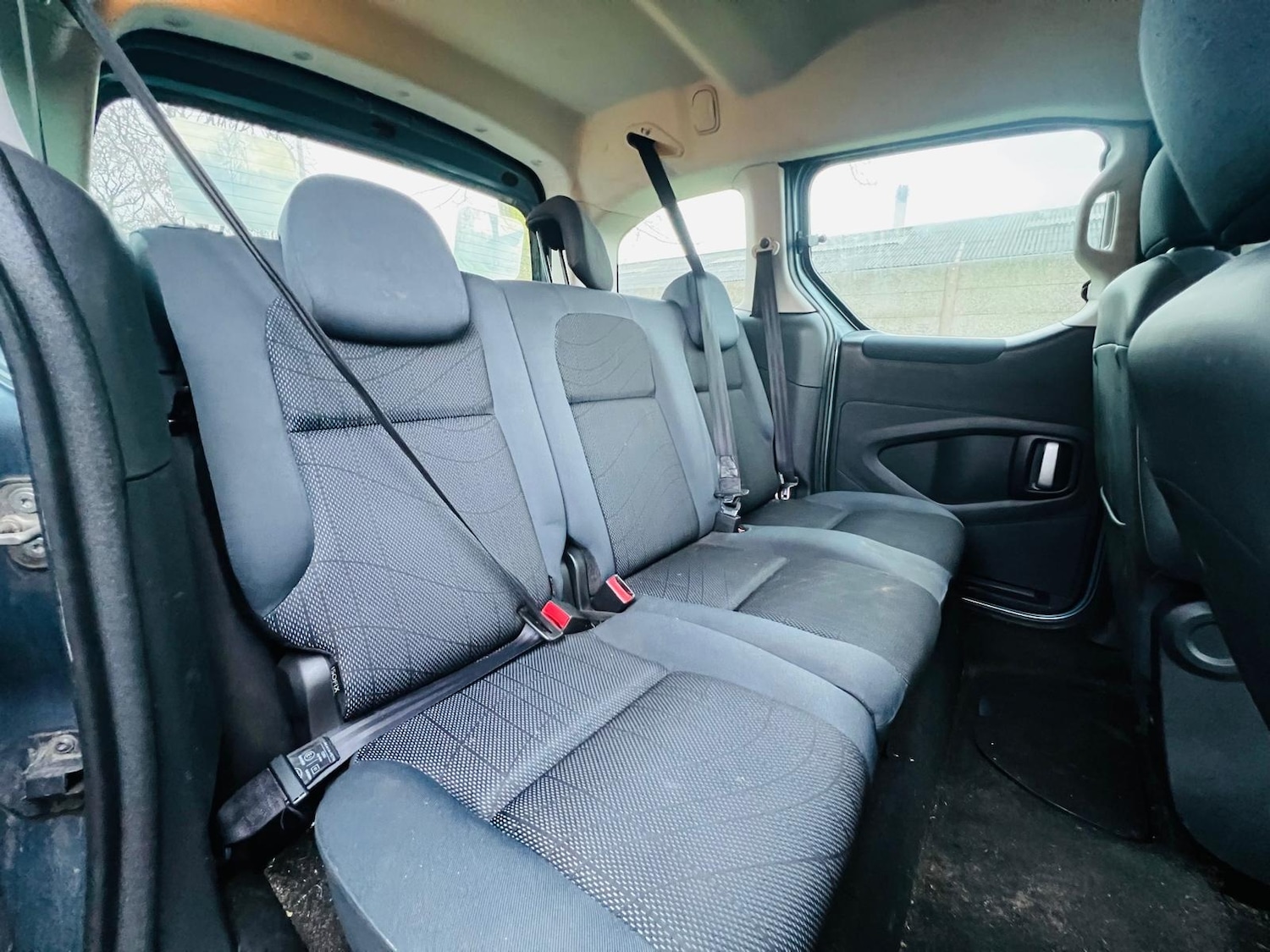 Used Peugeot Partner Tepee 2012 for sale - 77332192: Photo 38