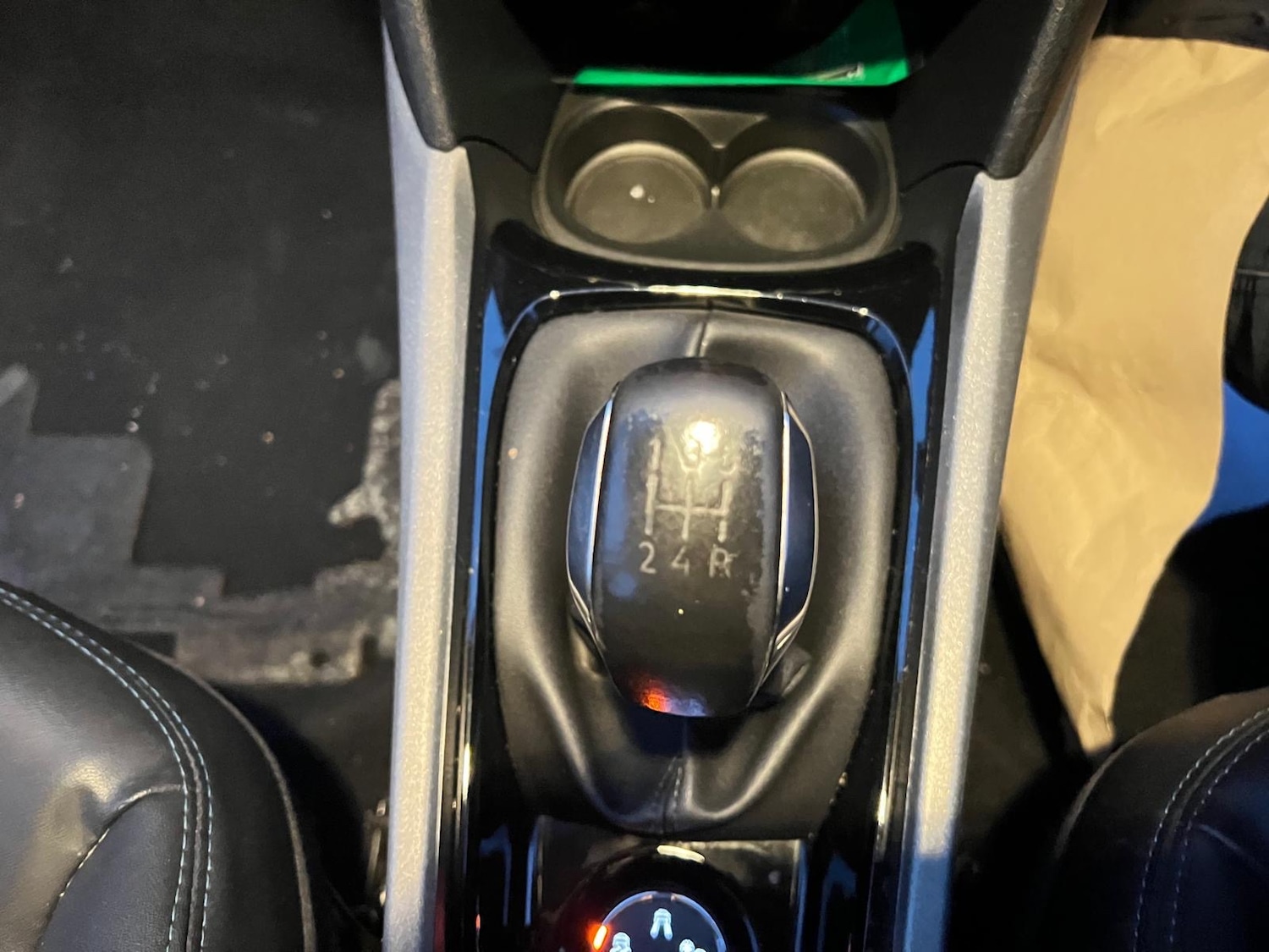 Used Peugeot 2008 2015 for sale - 76176102: Photo 25