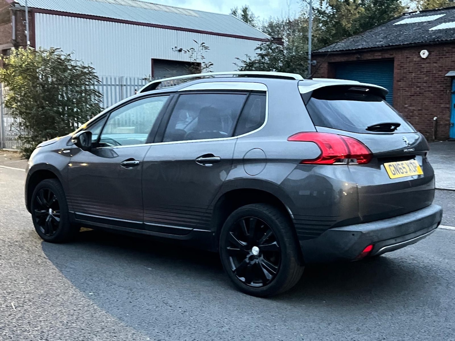 Used Peugeot 2008 2015 for sale - 76176102: Photo 36