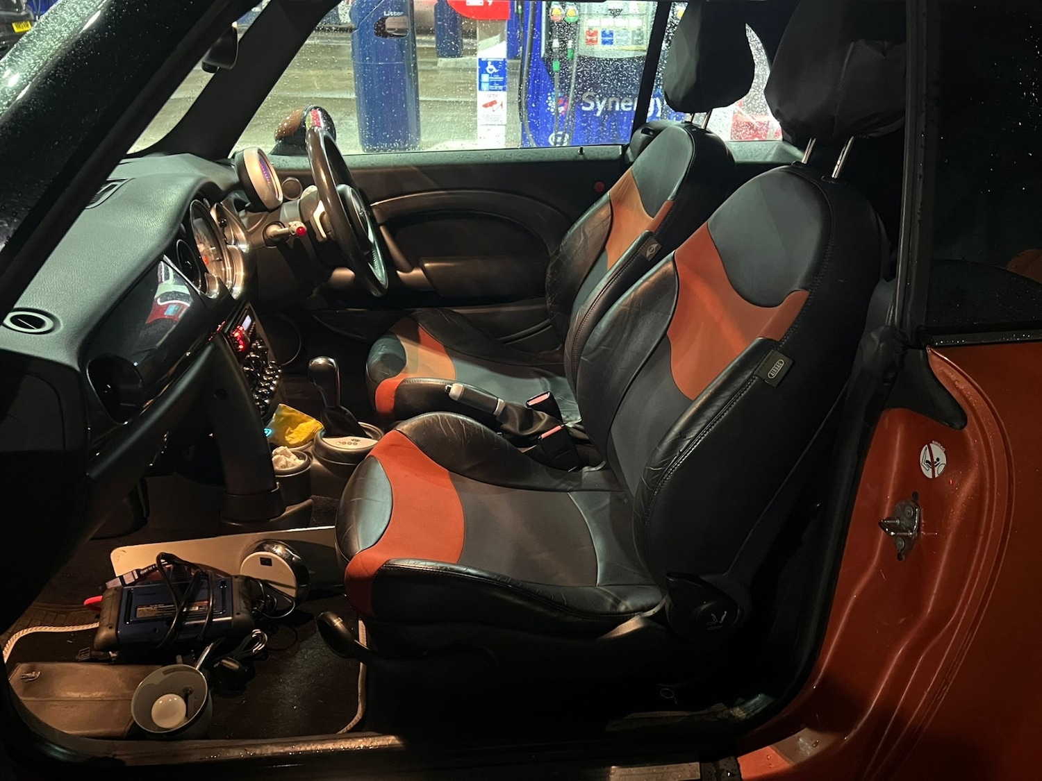 Used MINI Convertible 2005 for sale - 77698505: Photo 13