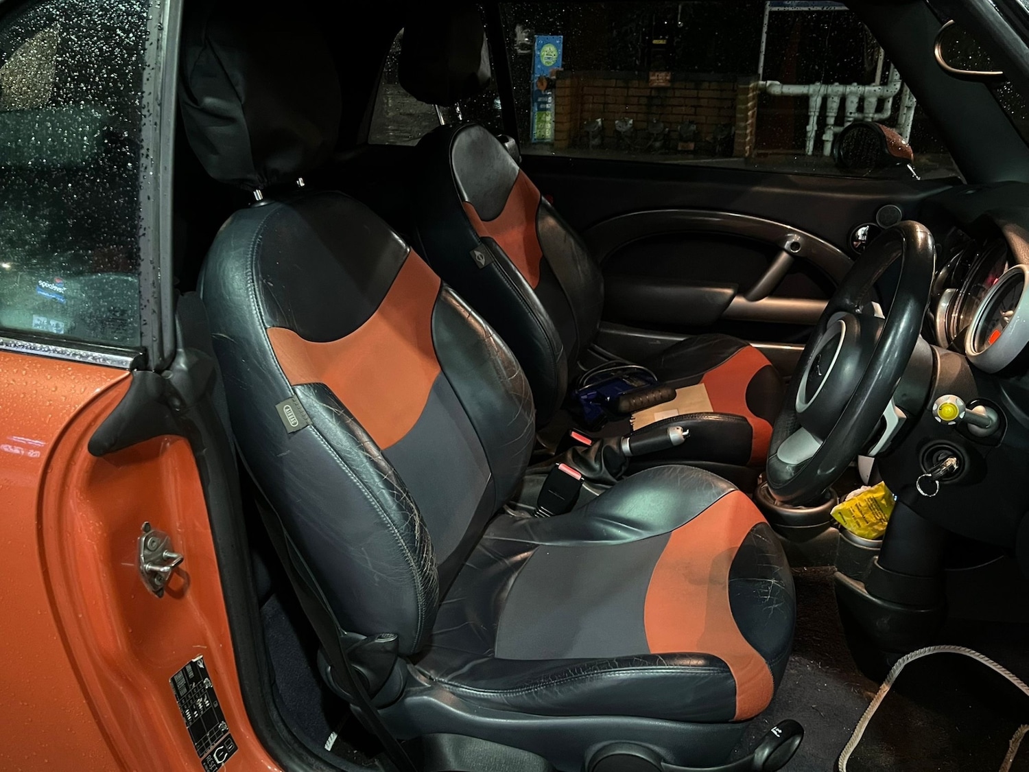 Used MINI Convertible 2005 for sale - 77698505: Photo 17