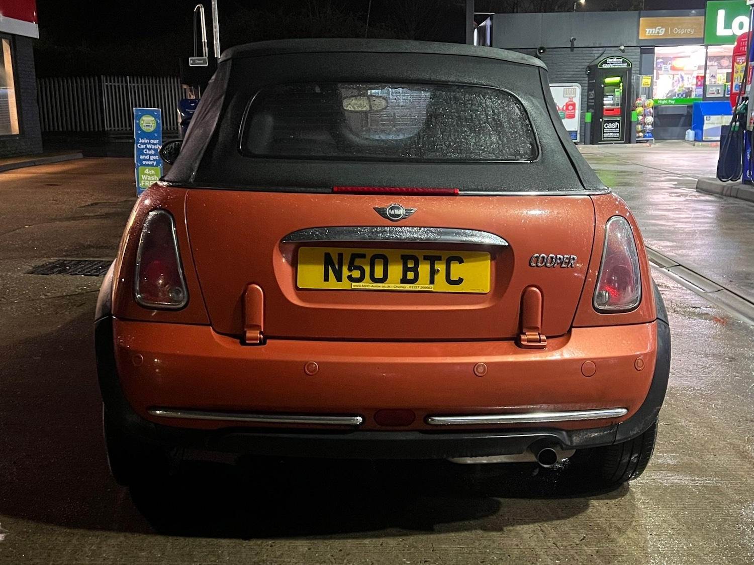 Used MINI Convertible 2005 for sale - 77698505: Photo 29