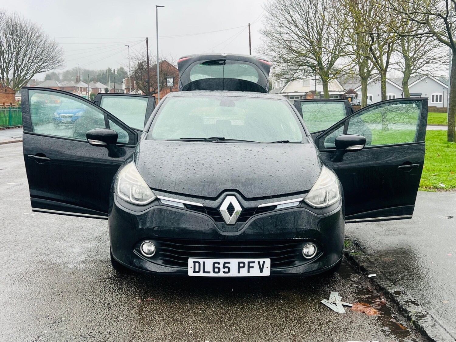 Used Renault Clio 2015 for sale - 77532153: Photo 32