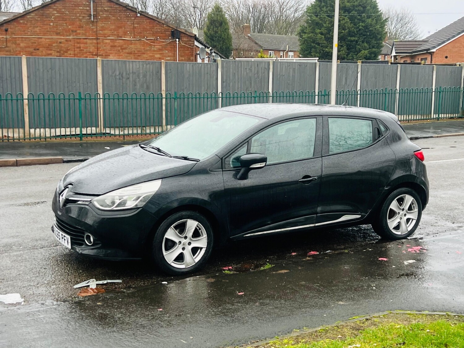 Used Renault Clio 2015 for sale - 77532153: Photo 35
