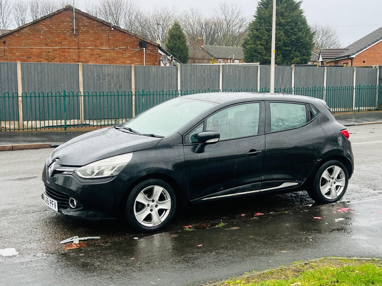 Used Renault Clio 2015 for sale - 77532153: Photo 36