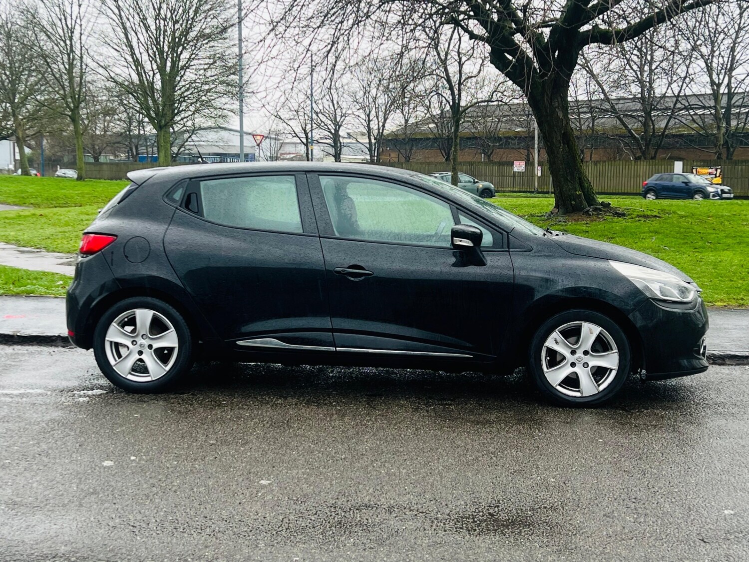 Used Renault Clio 2015 for sale - 77532153: Photo 43
