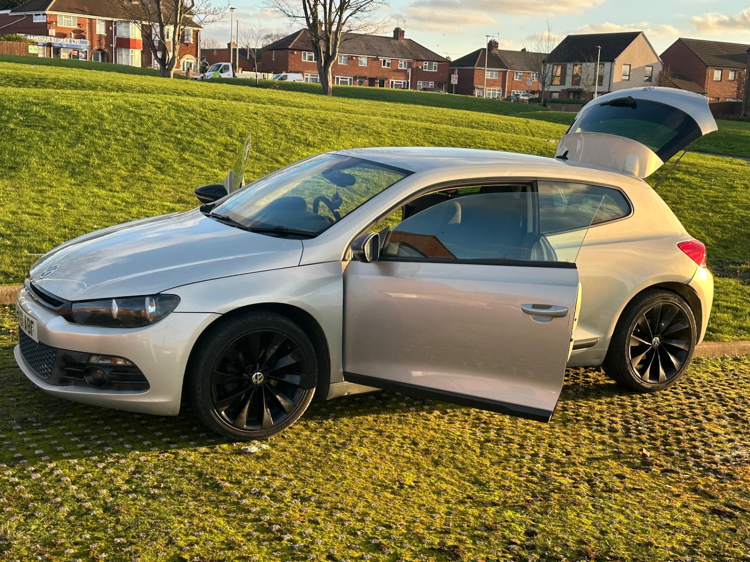 Used Volkswagen Scirocco 2011 for sale - 77067514: Photo 12