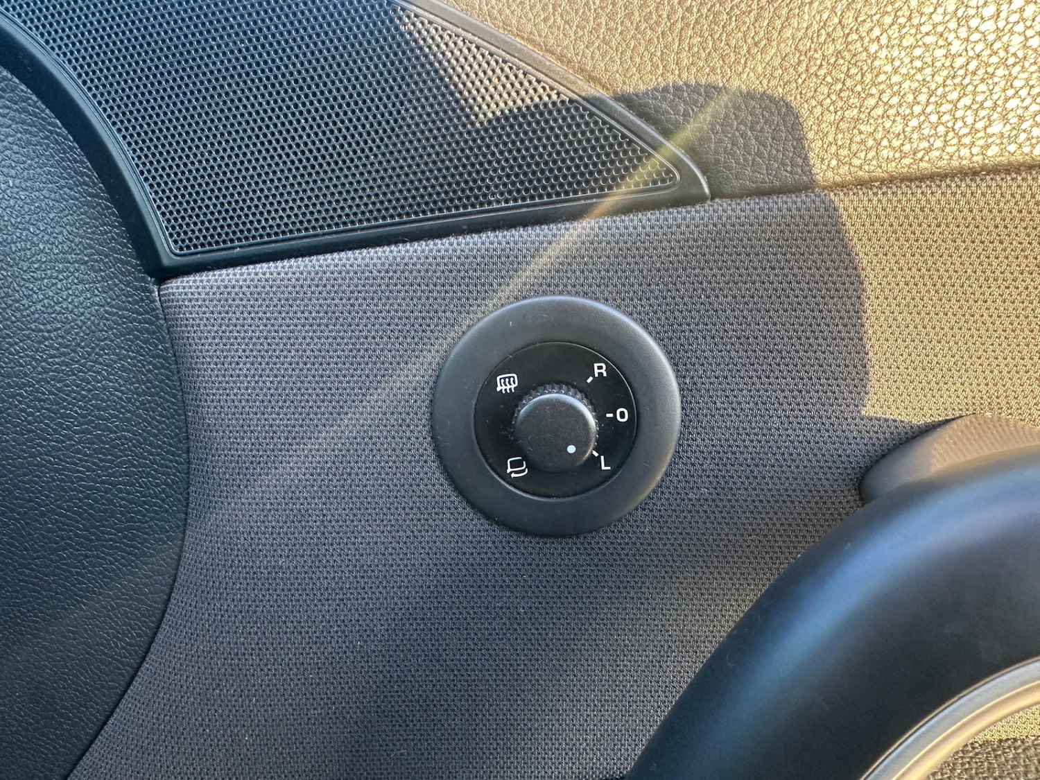 Used Volkswagen Scirocco 2011 for sale - 77067514: Photo 41