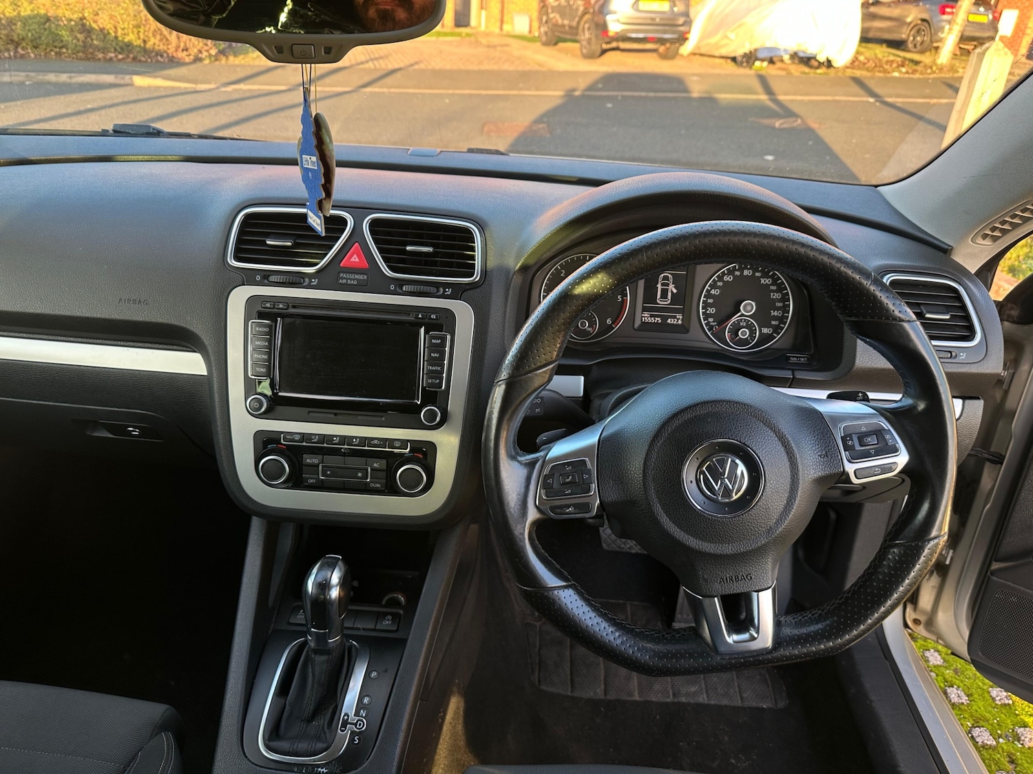 Used Volkswagen Scirocco 2011 for sale - 77067514: Photo 43