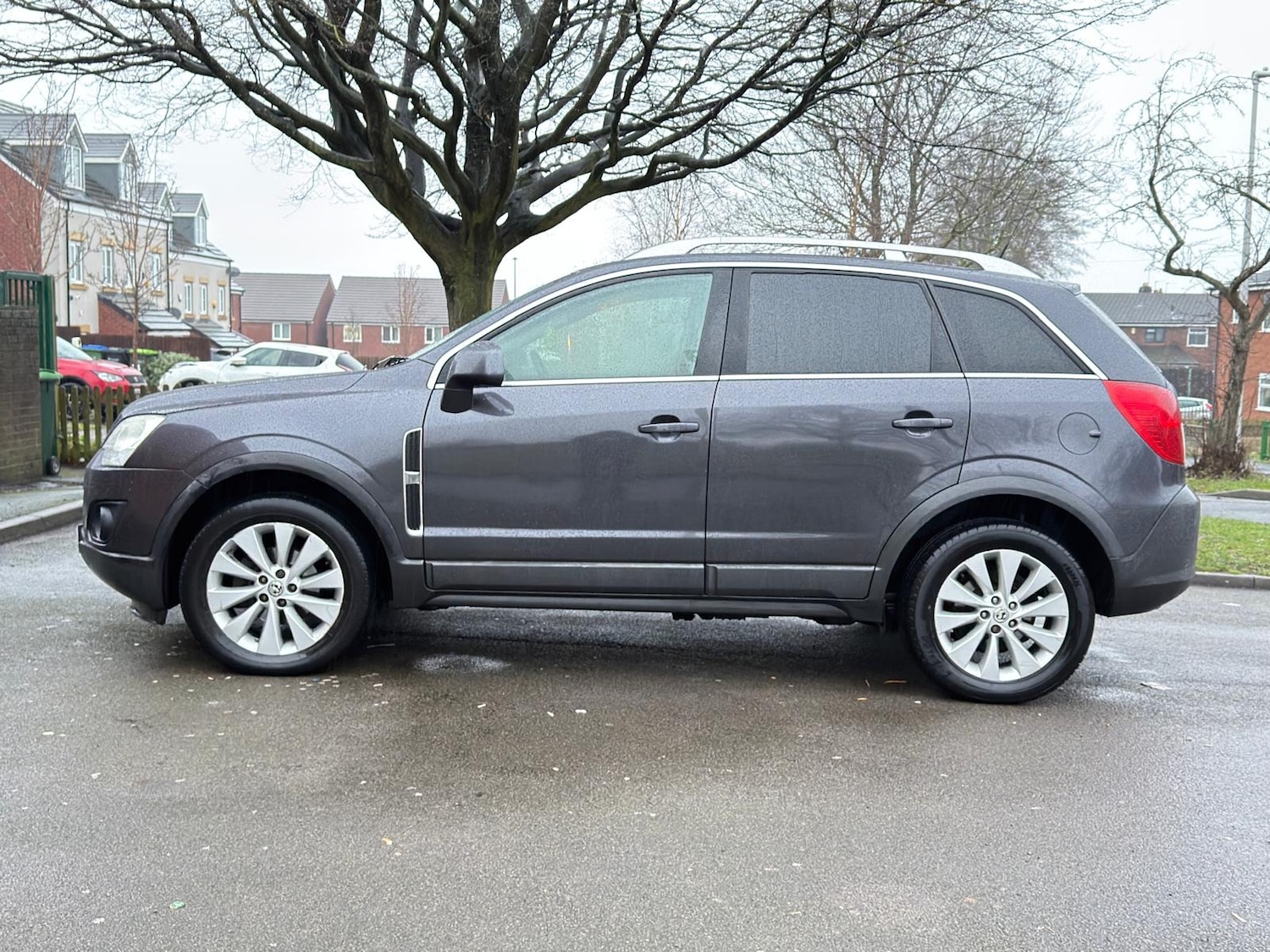 Used Vauxhall Antara 2013 for sale - 77145157: Photo 3