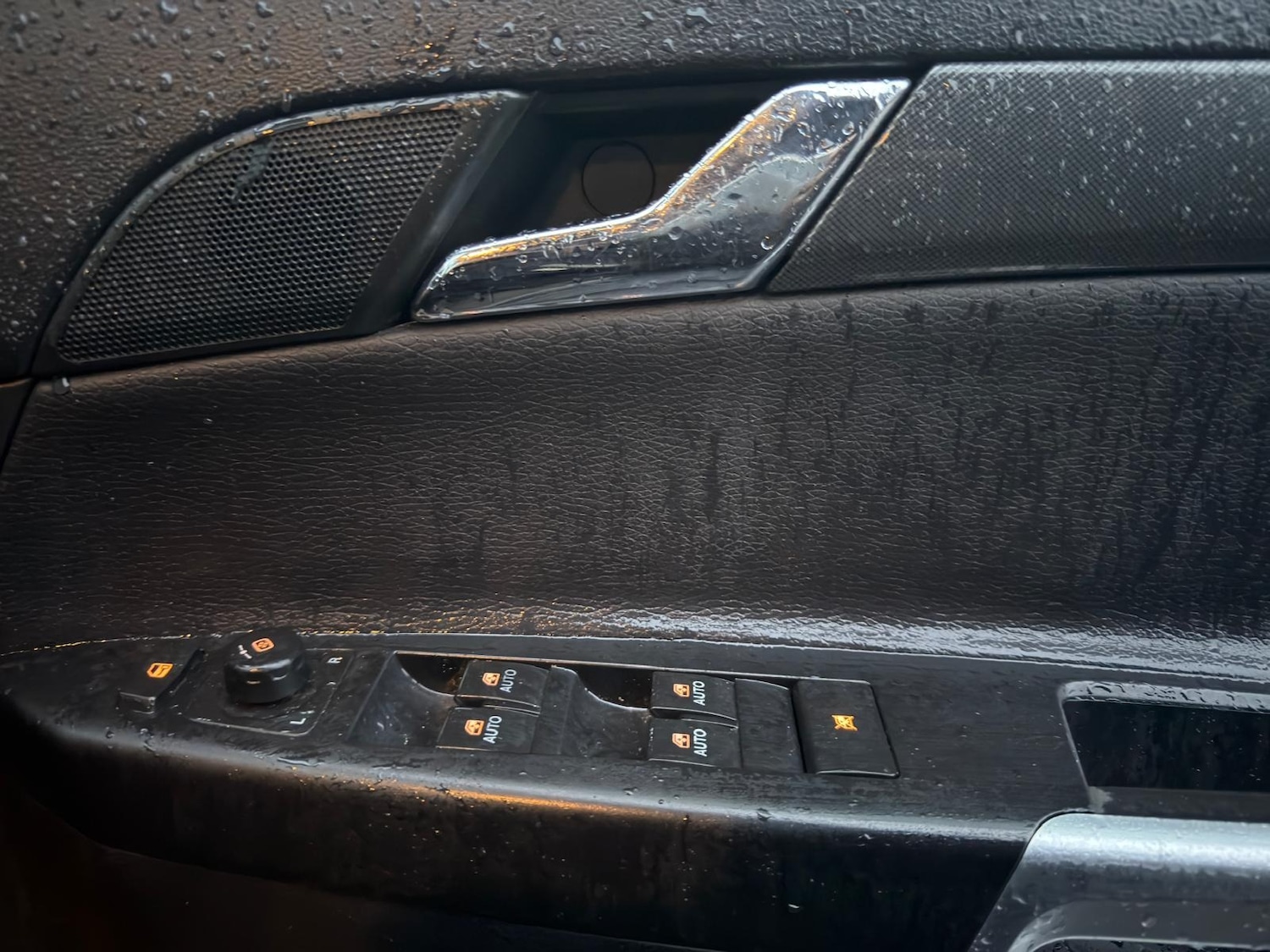 Used Vauxhall Antara 2013 for sale - 77145157: Photo 47