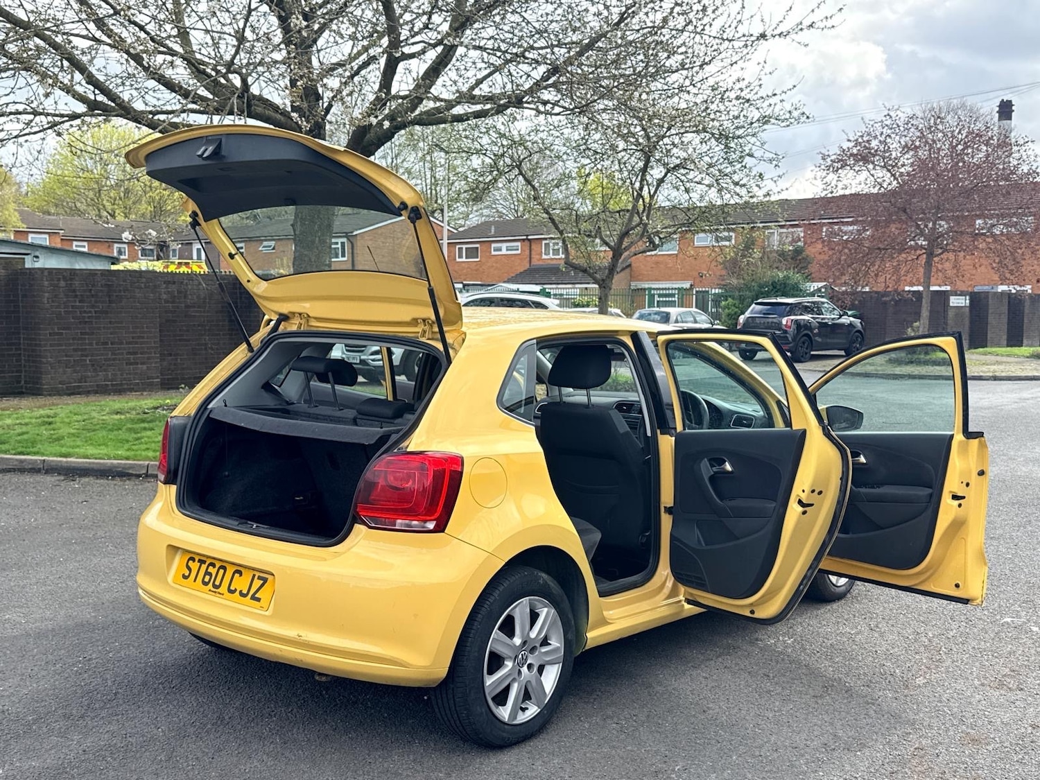 Used Volkswagen Polo 2010 for sale - 78133868: Photo 13