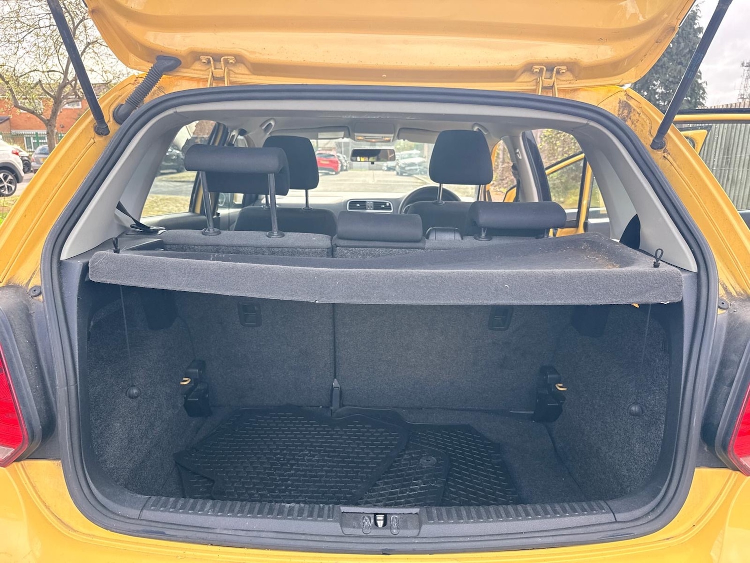 Used Volkswagen Polo 2010 for sale - 78133868: Photo 20