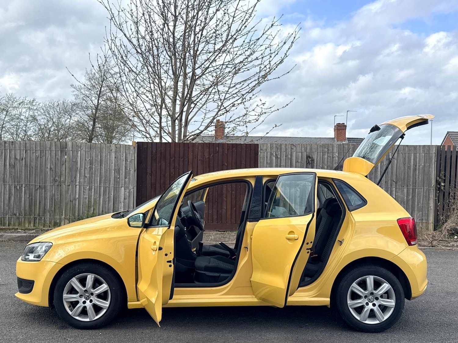 Used Volkswagen Polo 2010 for sale - 78133868: Photo 7