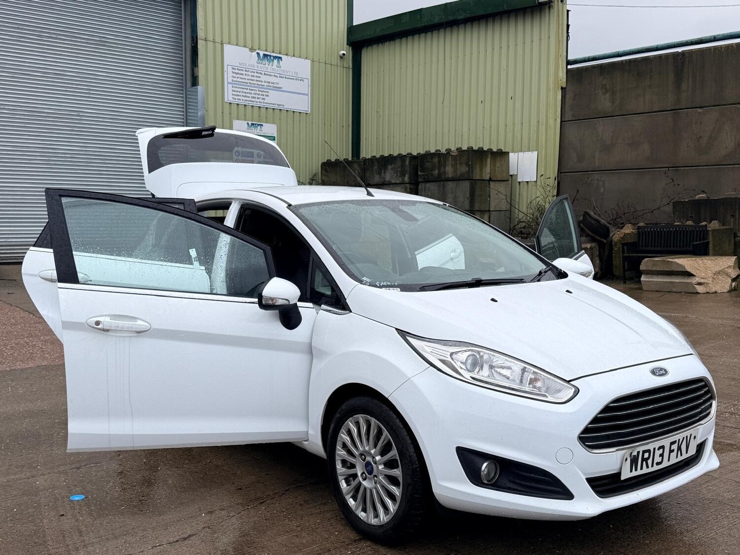 Used Ford Fiesta 2013 for sale - 77457245: Photo 18