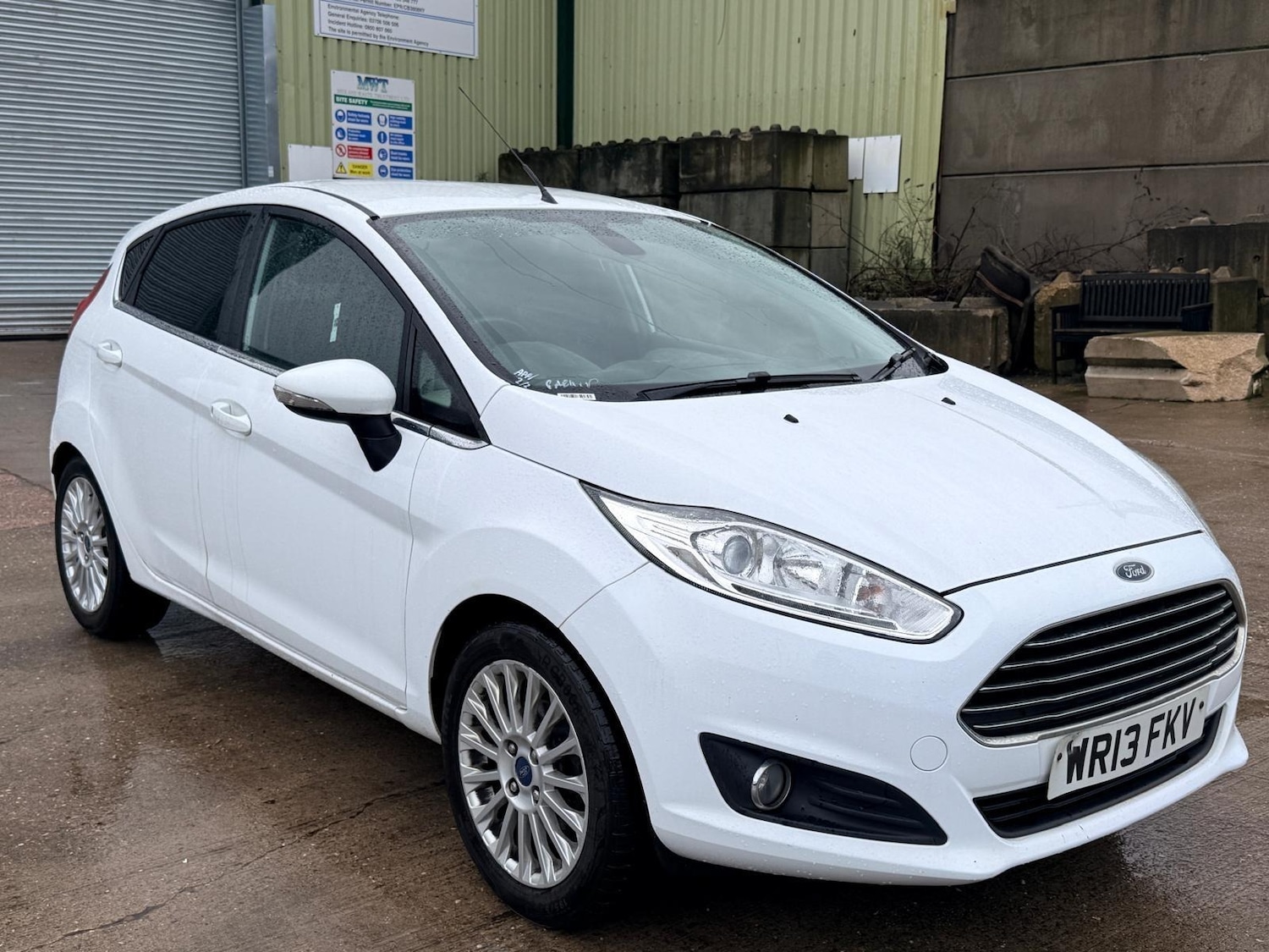Used Ford Fiesta 2013 for sale - 77457245: Photo 2
