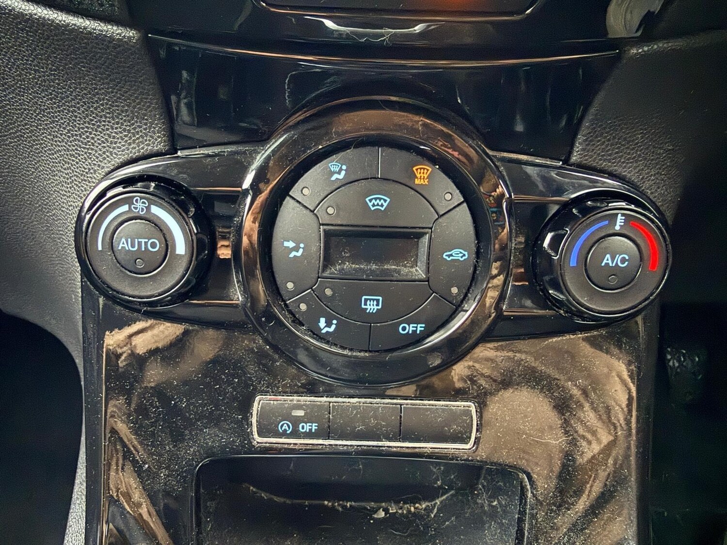 Used Ford Fiesta 2013 for sale - 77457245: Photo 32