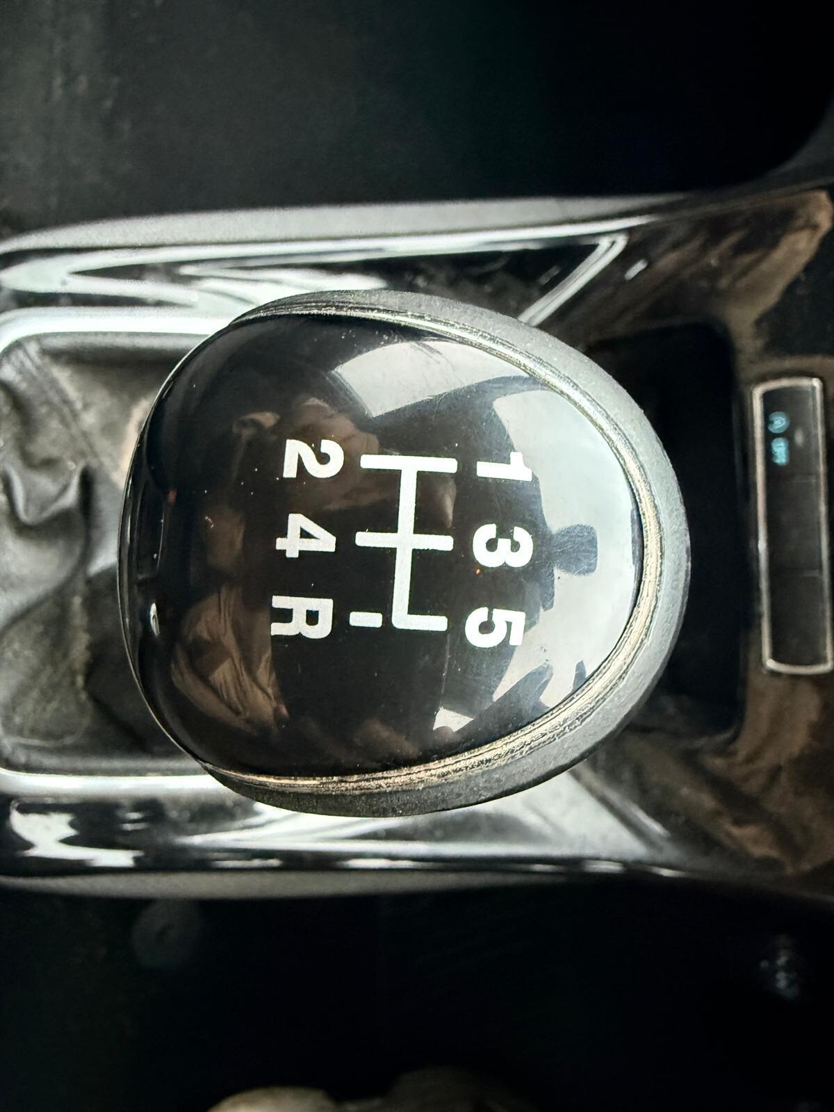 Used Ford Fiesta 2013 for sale - 77457245: Photo 36